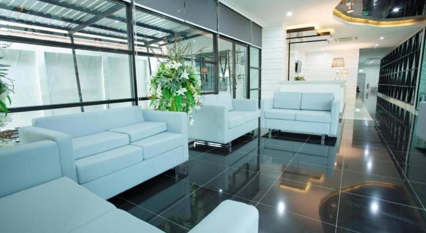 אודון תאני Thanburi Hotel מראה חיצוני תמונה