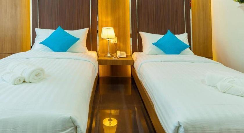 אודון תאני Thanburi Hotel מראה חיצוני תמונה
