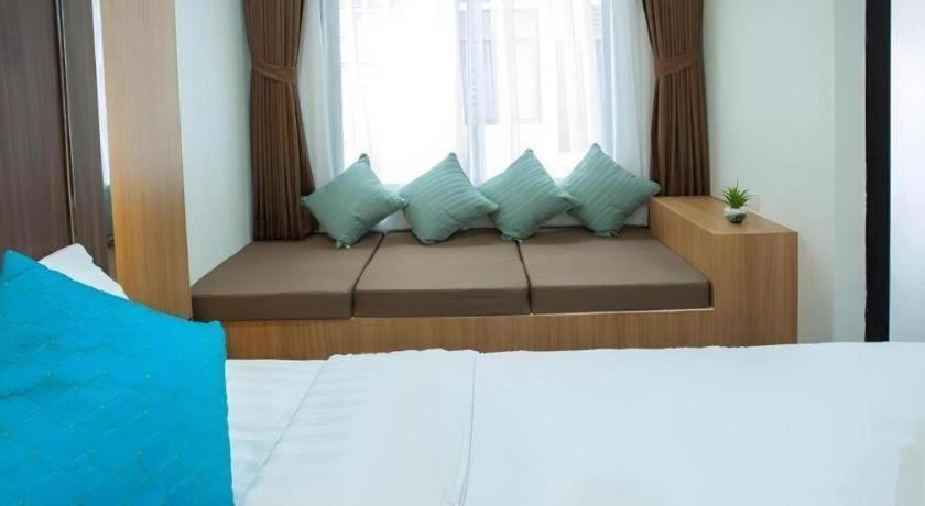 אודון תאני Thanburi Hotel מראה חיצוני תמונה