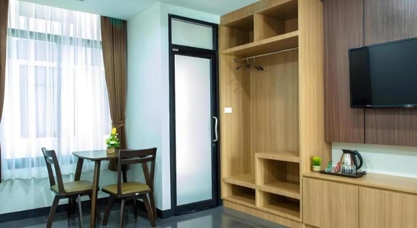 אודון תאני Thanburi Hotel מראה חיצוני תמונה