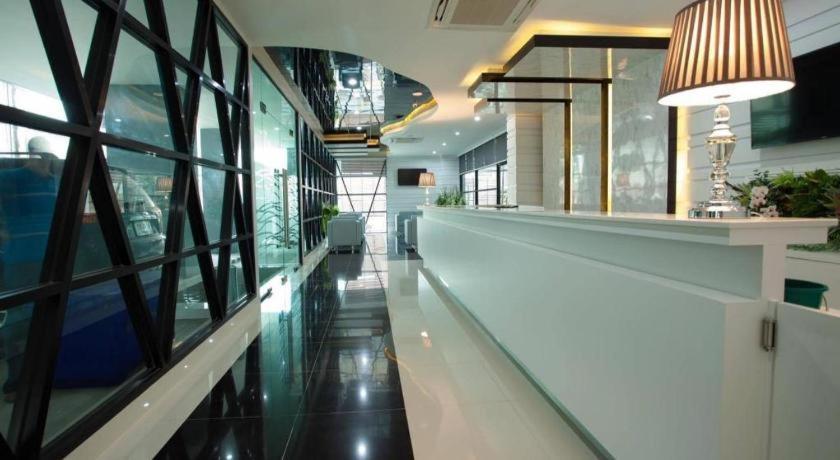 אודון תאני Thanburi Hotel מראה חיצוני תמונה