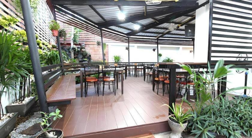 אודון תאני Thanburi Hotel מראה חיצוני תמונה