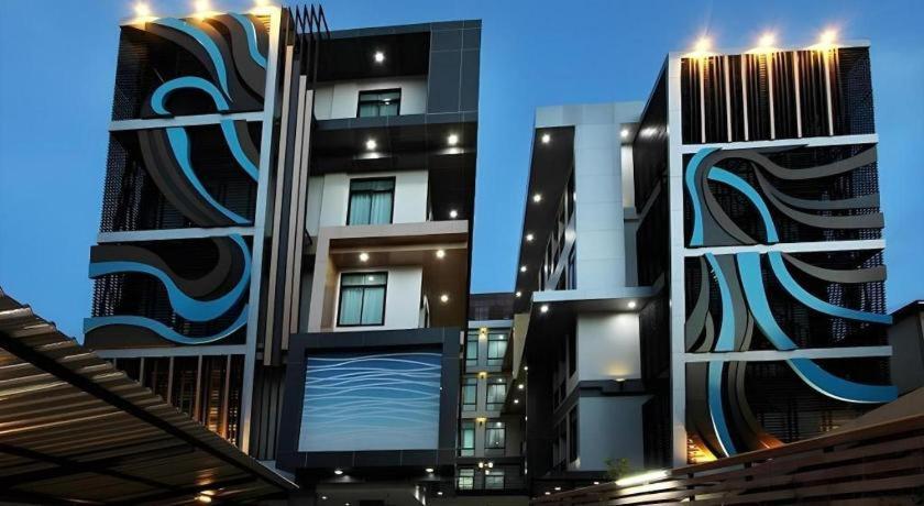 אודון תאני Thanburi Hotel מראה חיצוני תמונה