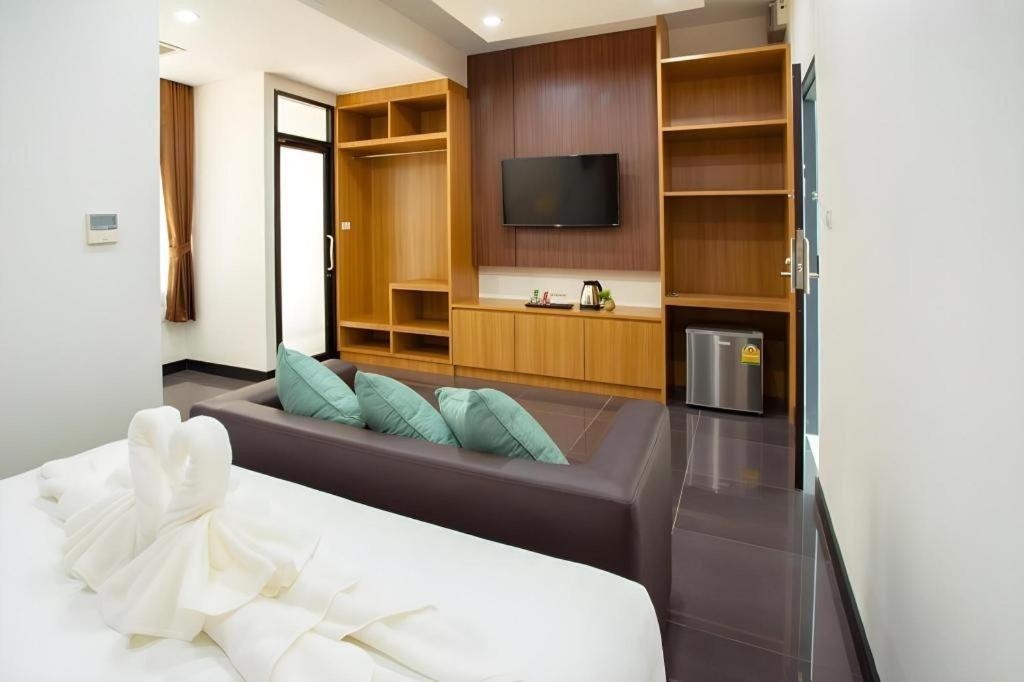 אודון תאני Thanburi Hotel מראה חיצוני תמונה